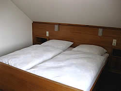 schlafzimmer oben links 1